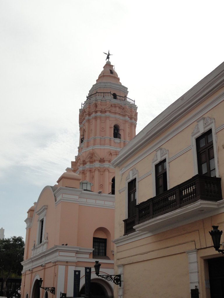 Lima city tour40 (Iglesia de Santo Domingo).JPG