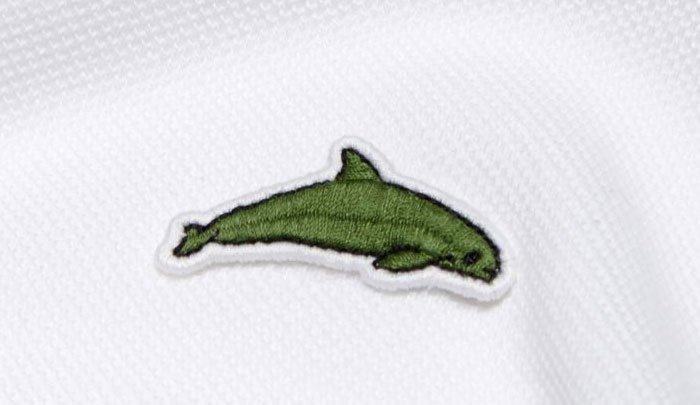 Lacoste-changes-logo-to-save-threatened-species-5a97c1efa0b85__700.jpg