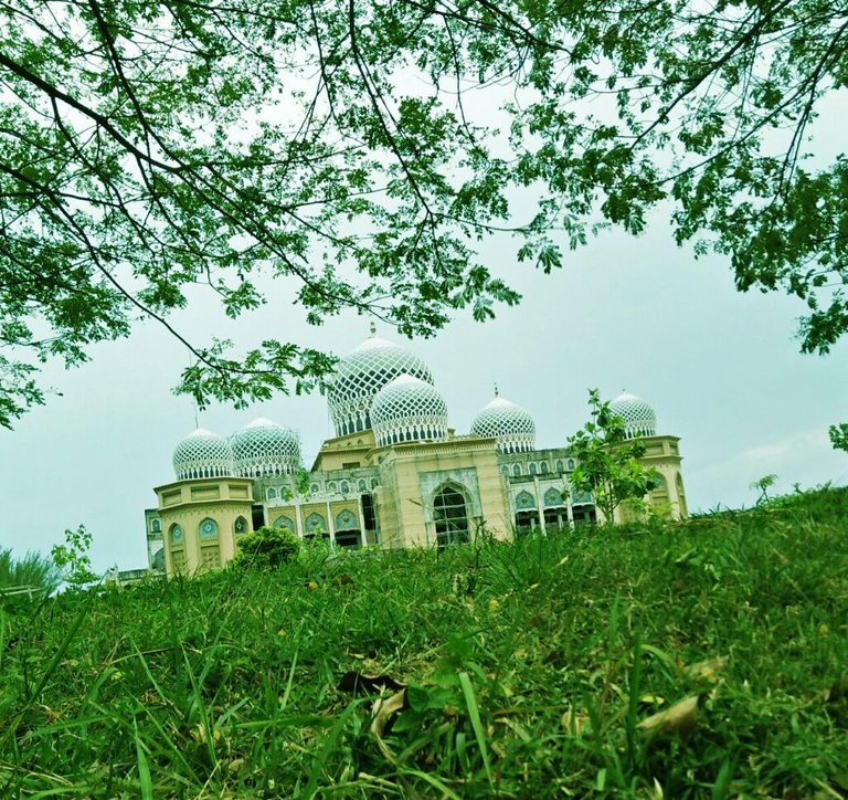 Bangunan Megah Islamic Center Kota Lhokseumawe.jpg