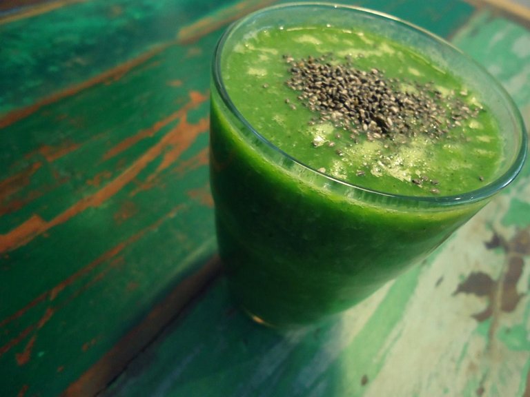 kiwi-smoothie2.jpg