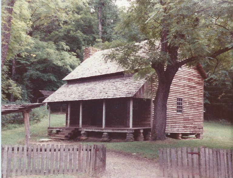 Cades Cove.jpg