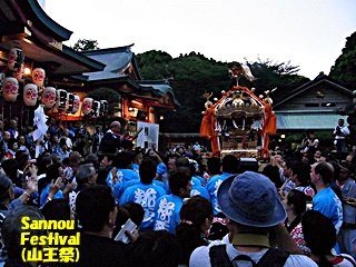 山王祭り神輿宮入320.jpg