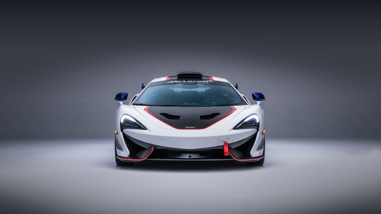 mclaren-mso-x-08-anniversary-white-red-and-blue-accents-01-1.jpg