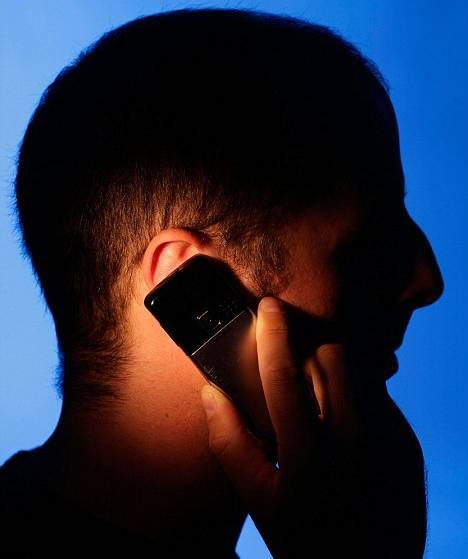 Dangers-of-Excessive-Use-of-Cell-Phones.jpg