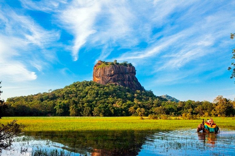 sigiriya-2[5].jpg