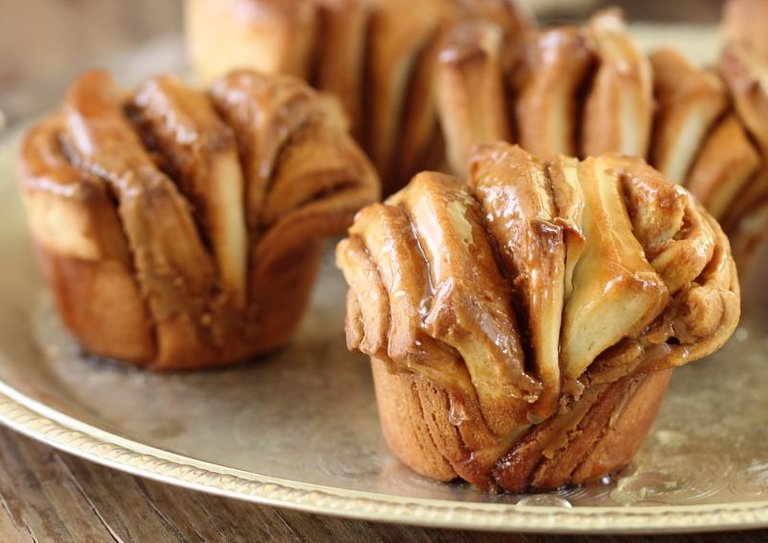 Brioche-à-effeuiller-à-la-pâte-de-spéculoos1.jpg