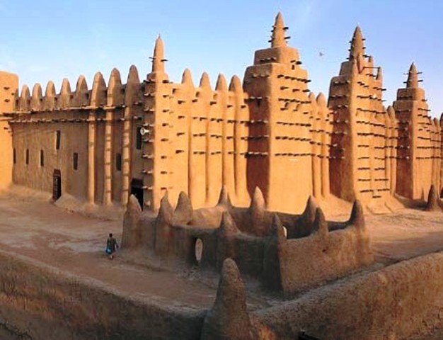 Incredible Mosque Djenné.jpg