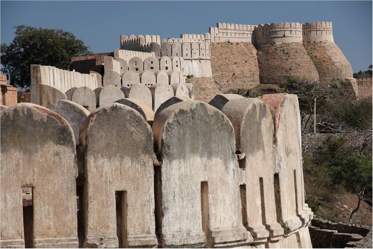 Kumbhalgarh great wall of India 7.jpg