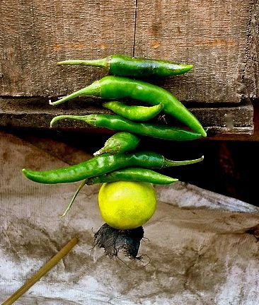 Nimbu Mirchi.jpg