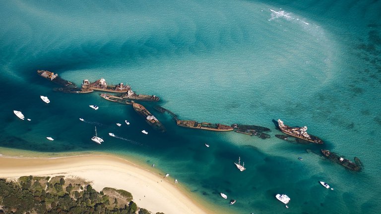 20170503 Shipwrecks at Moreton Island, Queensland 1920x1080.jpg