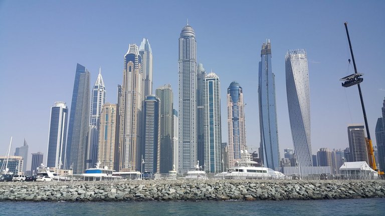 20170331_151436_DB_DubaiMarina_BoatRide.jpg