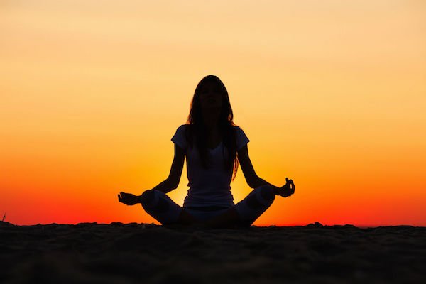 MEDITAR-QUIERO-SER-FELIZ-COMO-APRENDER-A-MEDITAR-PASOS-Y-TÉCNICAS-DE-MEDITACION-GUIADA-PARA-PRINCIPIANTES.jpg