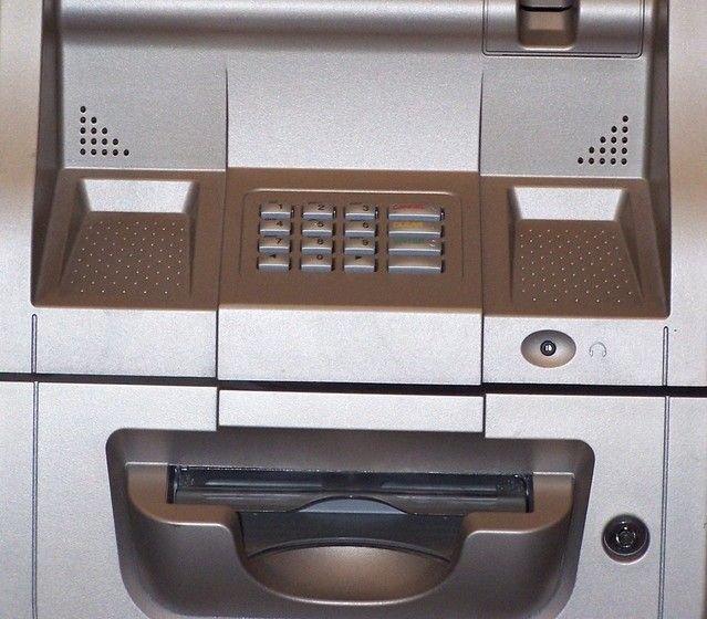 the-atm-1552696-639x559.jpg