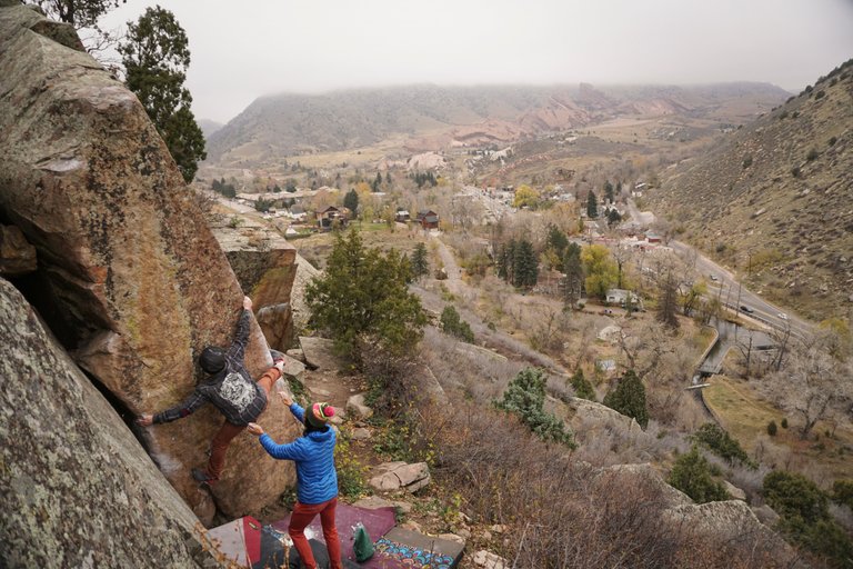 Hunter Double Arete V6 Morrison 11-6-17.jpg