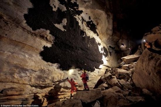 deepest-cave-2.jpg