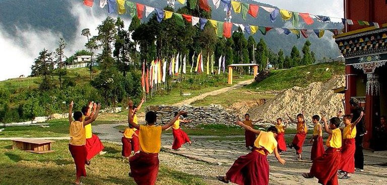 sikkim-festivals-tour5.jpg