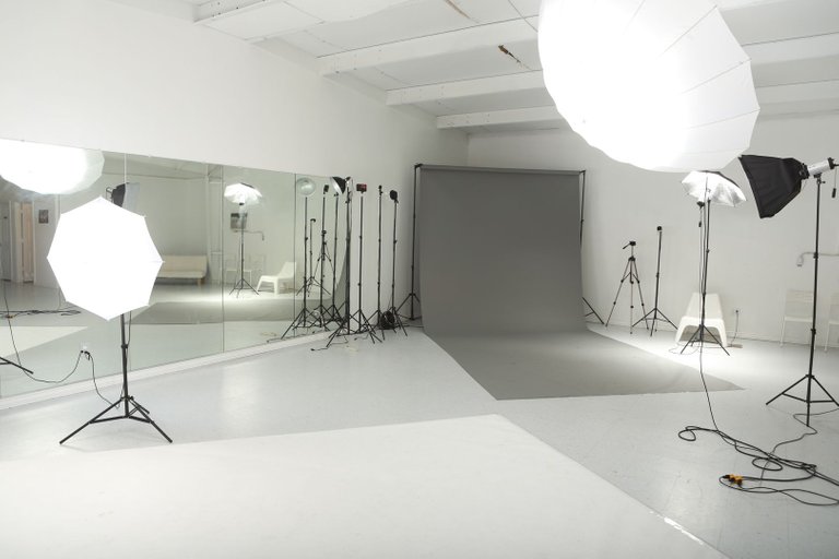 stunner studios3.jpg
