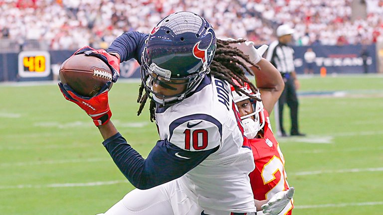 1-deandre-hopkins-092515-getty-ftrjpg_1bxo5hkzz8vz91j49tnam9fkn1.jpg