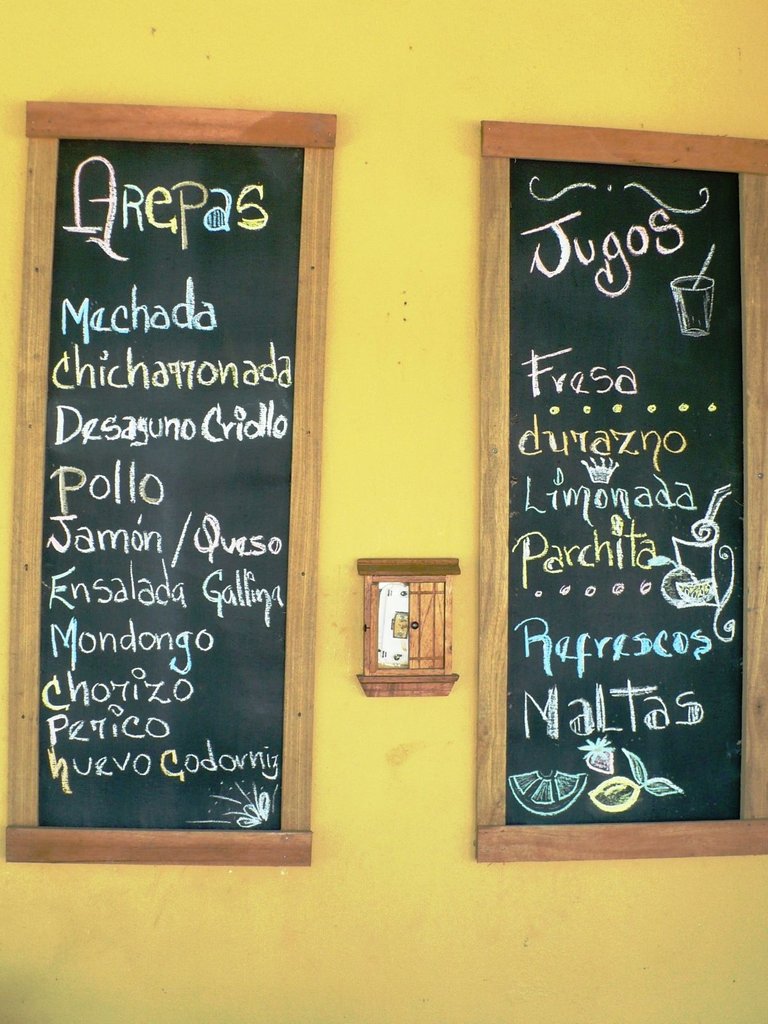 Arepas y juegos.JPG