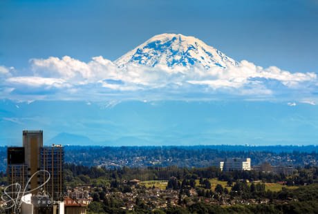 Mount Rainier towering over Seattle.jpg