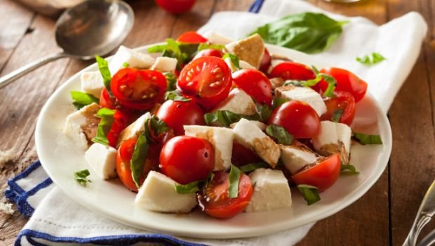 salad_620x350_41487069475.jpg