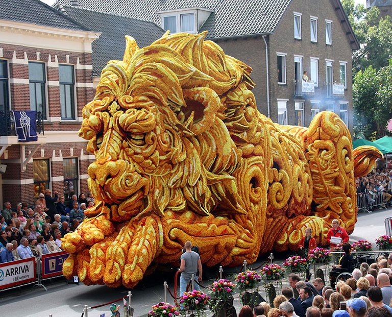 flower-sculpture-parade-corso-zundert-2016-netherlands-61.jpg