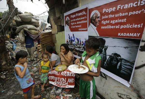 pope-francis-pagpag-3.jpg