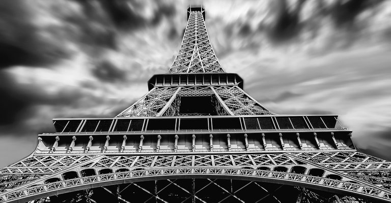 eiffel-tower-1784212_1280.jpg