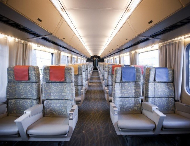 Via-Rail-Economy-Class-Car-650x500.jpg