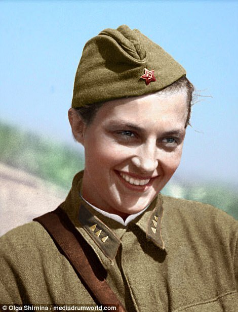 Lyudmila Pavlichenko - 3F60119000000578-0-image-a-61_1492596898190.jpg