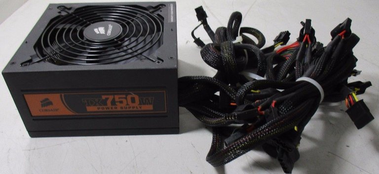 corsair-tx750w-power-supply-80-plus-certified-power-supply-cmpsu-750tx-c-t8-a6-1f6f15b22804da52bf8387b7d6542dc2.jpg