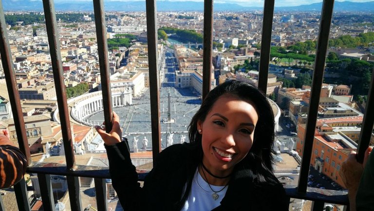 anabell-hilarski-rome-st-peters-basilica-dome-top.jpg