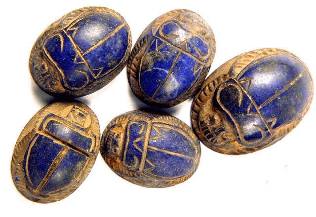 sadigh-gallery-ancient-egyptian-lapis-lazuli-scarabs-2657.jpg