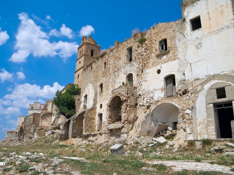 craco terremoto.jpg