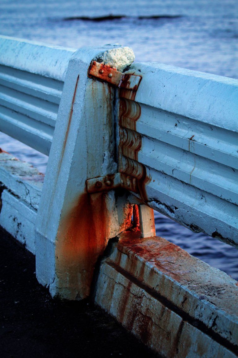 seawall rust.jpg