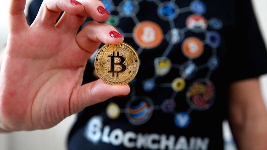 105217570-blockchain.530x298.jpg