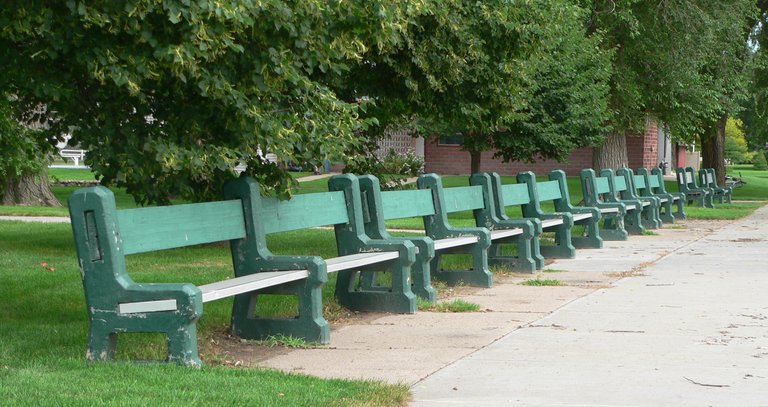 park bench 2.JPG