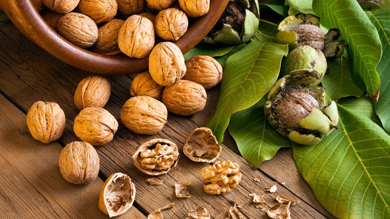 walnuts-benefits-superfood.jpg