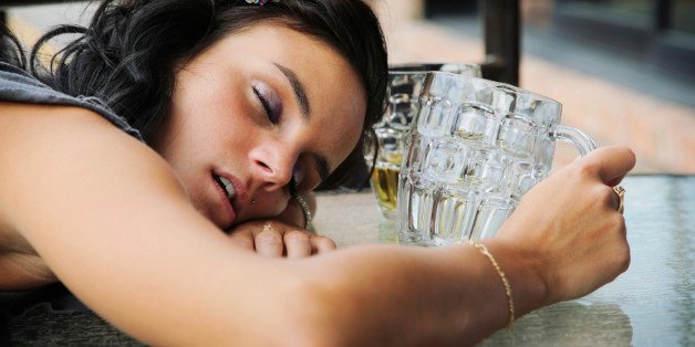 n-WOMAN-SLEEP-ALCOHOL-628x314.jpg