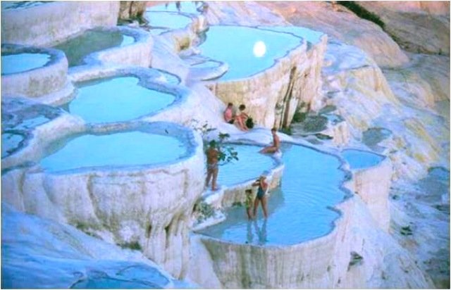 Denizli-Pamukkale-Travertenleri.jpg