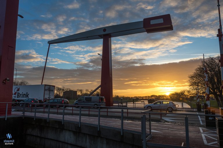 middelburg_bridge_sunset.jpg