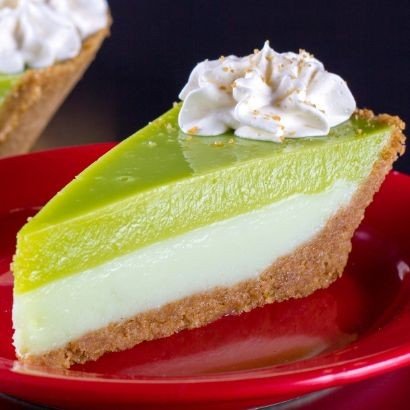 famous-key-lime-pie.0bc82ed480284b78358fbbb6bfe062af.jpg