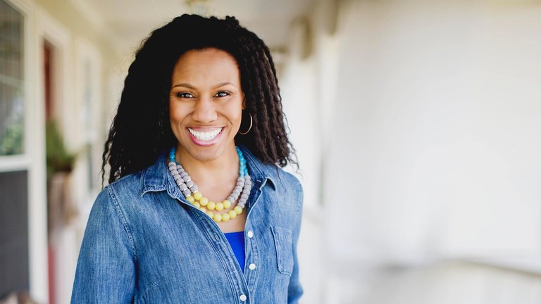 Priscilla-Shirer_v2.jpg