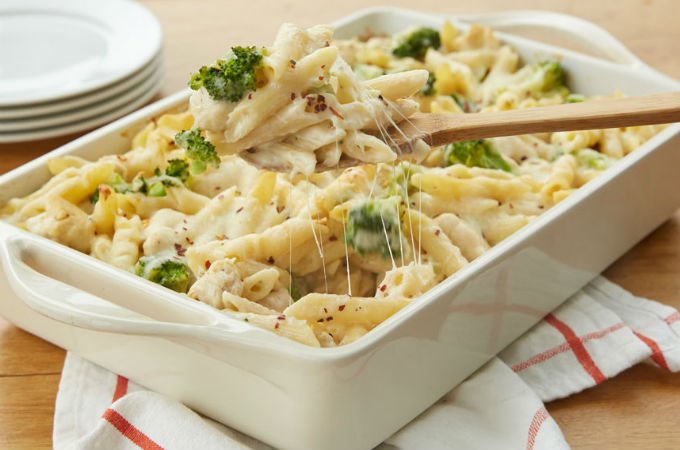 chicken-alfredo-baked-penne-hero.jpg