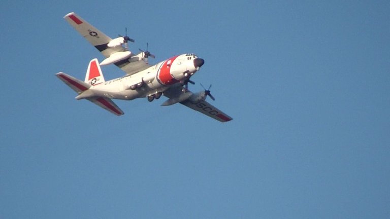 C-130-002.jpg