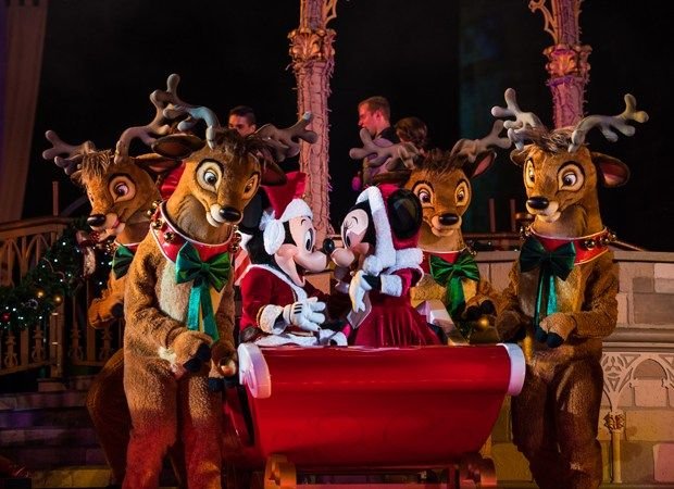 disney-merry-christmas-party-best-worst-2017-mickeys-very-merry-christmas-party-datesdisney-merry-christmas-party-the-birth-of-jesus-christmas.jpg