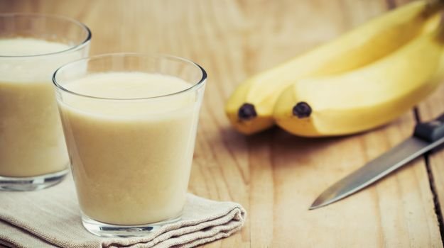 banana-smoothie_625x350_81438749216.jpg