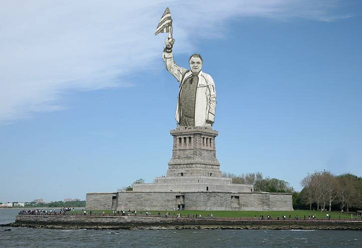 800px-Statue_of_Liberty_approach.jpg