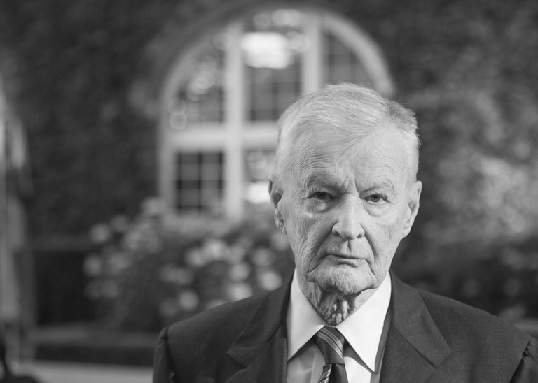 Zbigniew Brzeziński.jpg