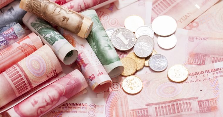 China-yuan-notes-coins-760x400[1].jpg